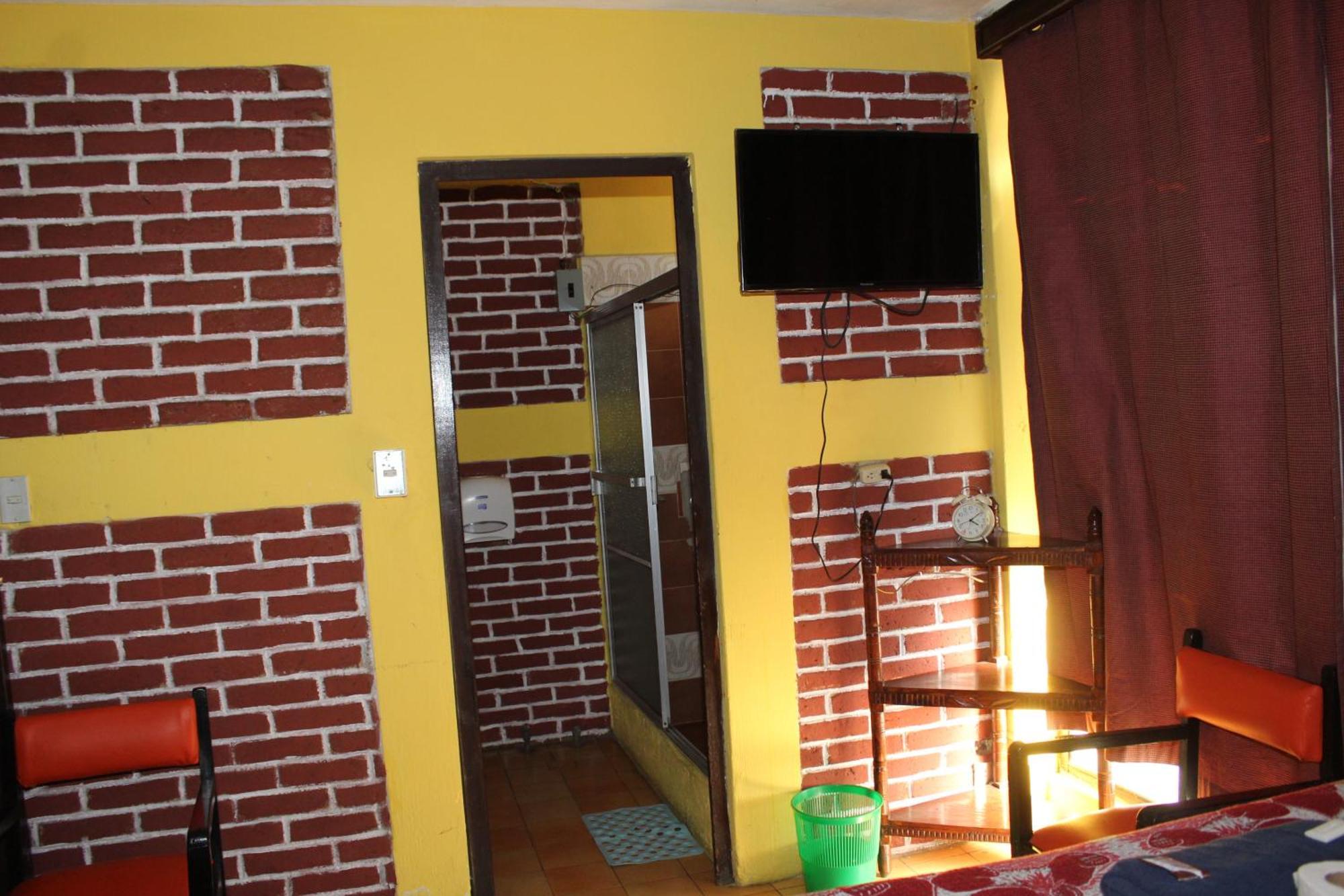 קצאלטננגו Hotel Casa Del Viajero מראה חיצוני תמונה