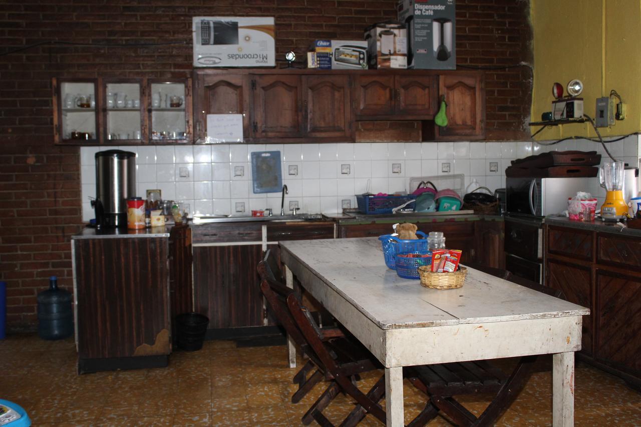 קצאלטננגו Hotel Casa Del Viajero מראה חיצוני תמונה