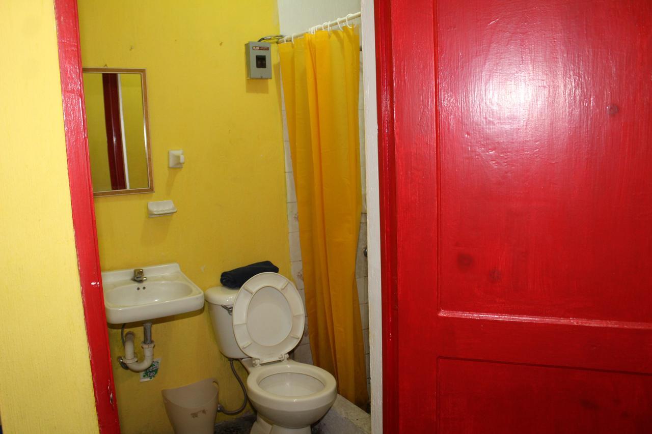 קצאלטננגו Hotel Casa Del Viajero מראה חיצוני תמונה