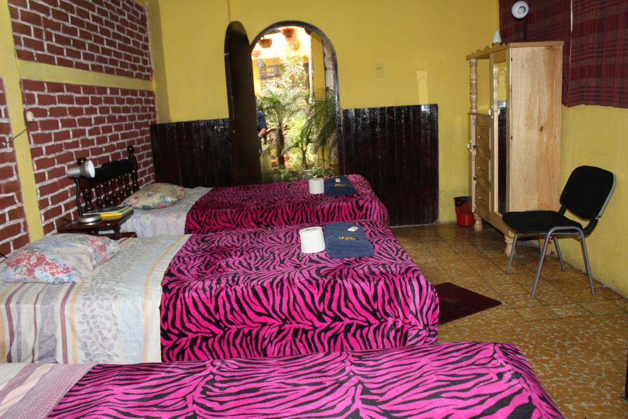 קצאלטננגו Hotel Casa Del Viajero מראה חיצוני תמונה