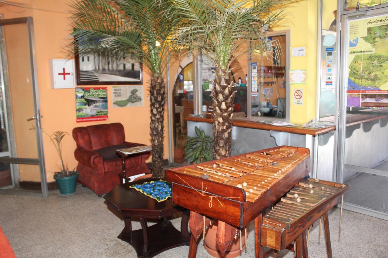 קצאלטננגו Hotel Casa Del Viajero מראה חיצוני תמונה
