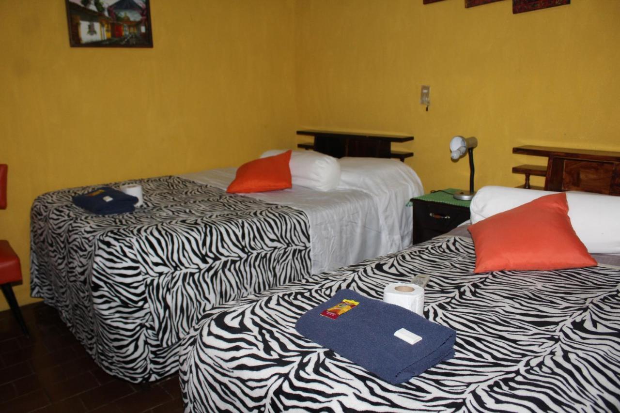 קצאלטננגו Hotel Casa Del Viajero מראה חיצוני תמונה