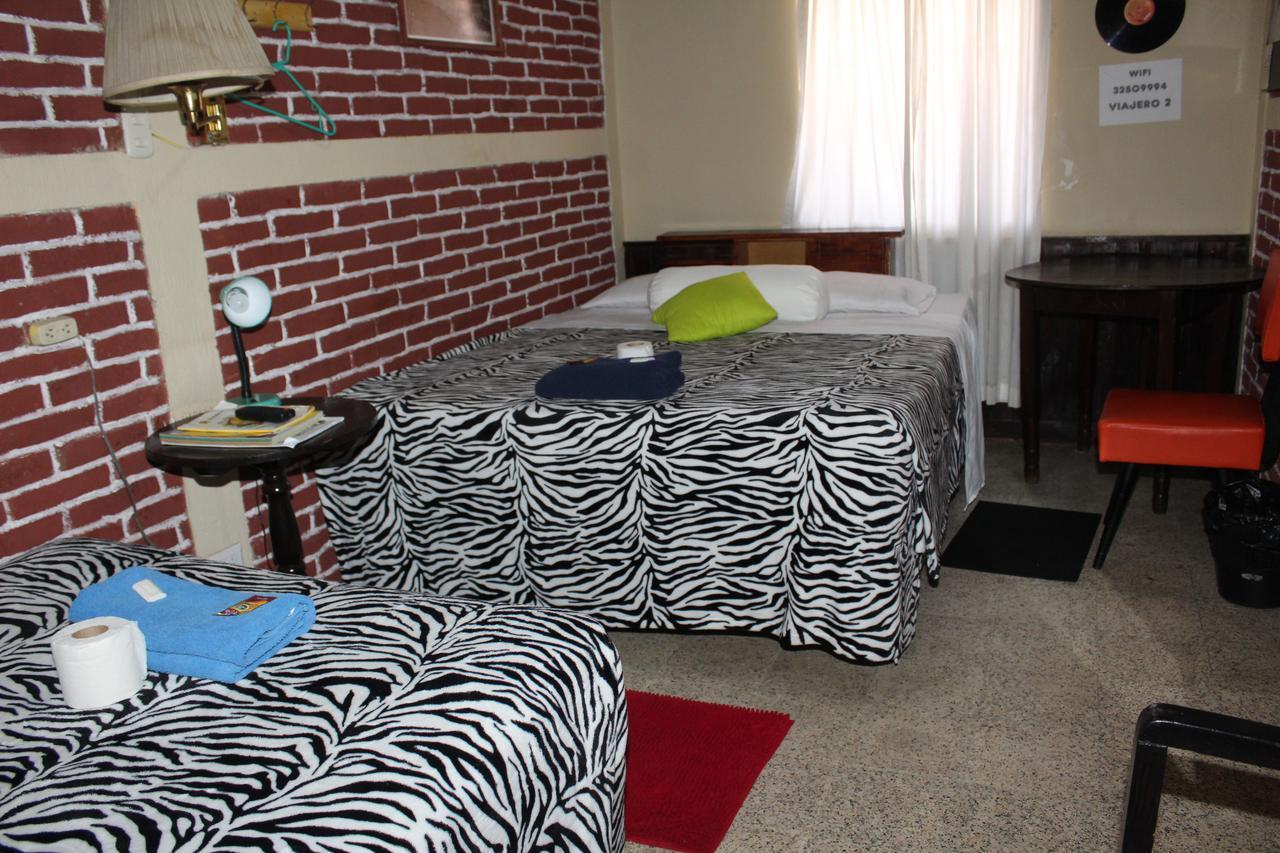 קצאלטננגו Hotel Casa Del Viajero מראה חיצוני תמונה